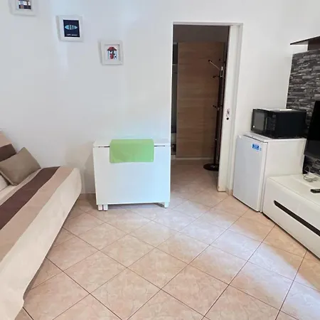 Apartman Apartma Sukalo V Centru Izole - Apartment Sukalo In The Heart Of Izola